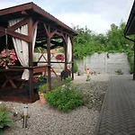 Near Old Town With Private Parking Appartamento *