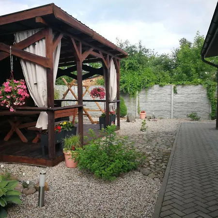 Near Old Town With Private Parking Apartment *